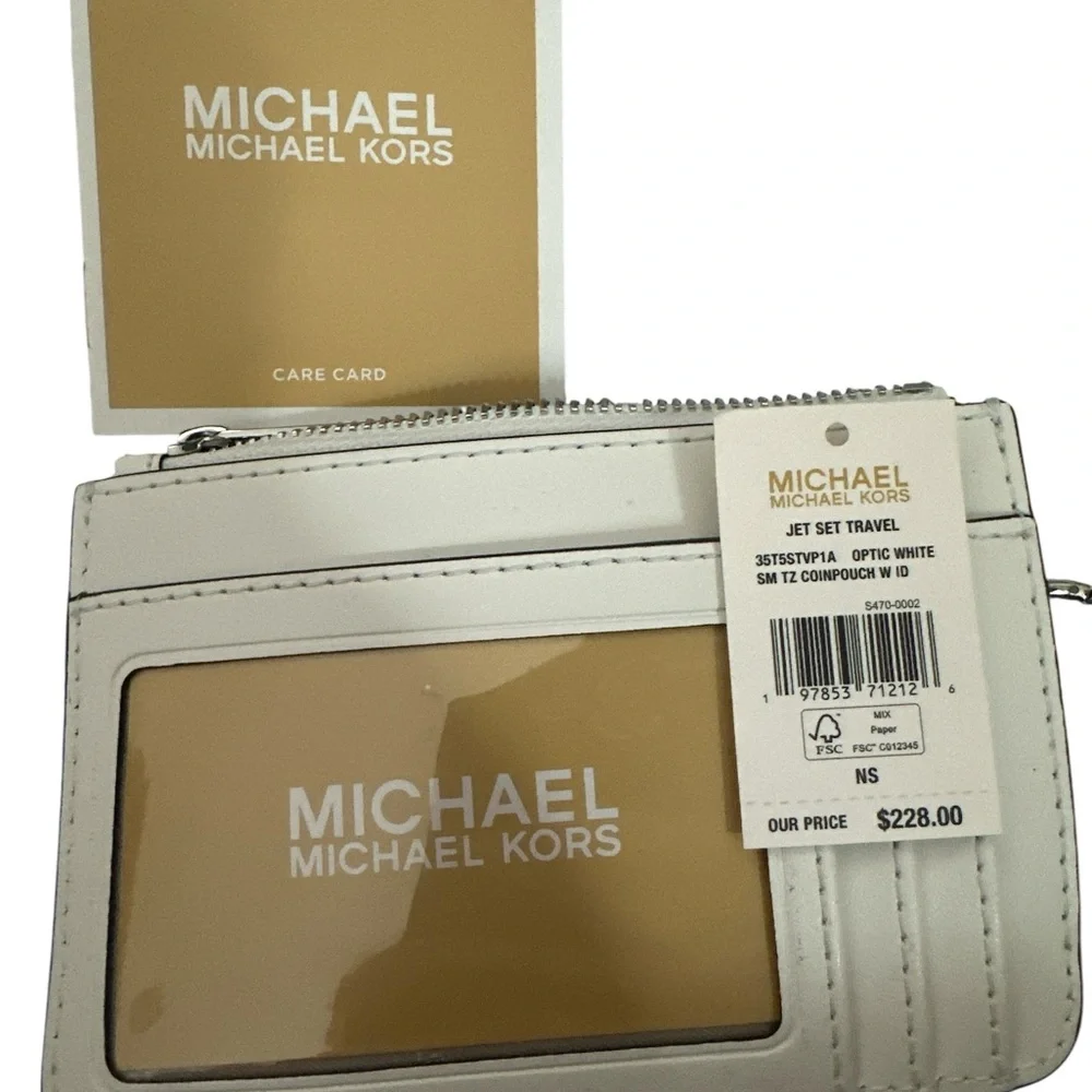 Michael Kors NWT White Card Holder with Zip and key chains n - Picture 5 of 7